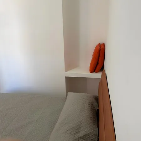 Casa Makari アパート